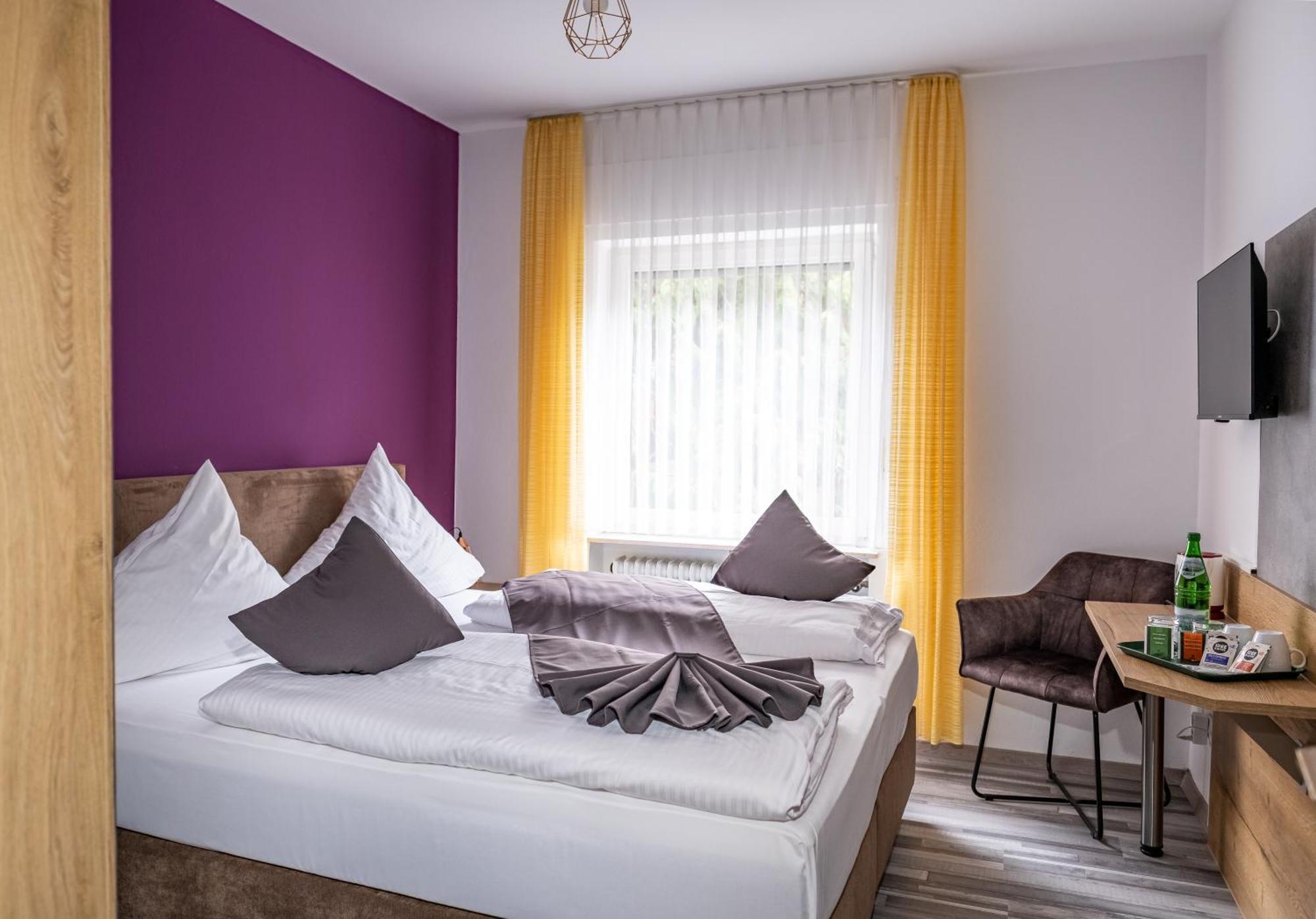 Mike'S Mosel Lodge Трейс-Карден Екстериор снимка