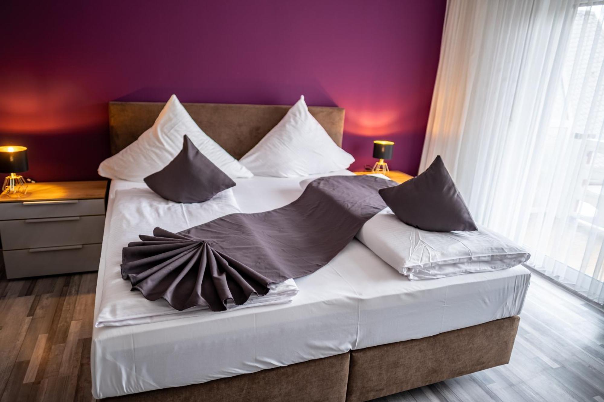 Mike'S Mosel Lodge Трейс-Карден Екстериор снимка