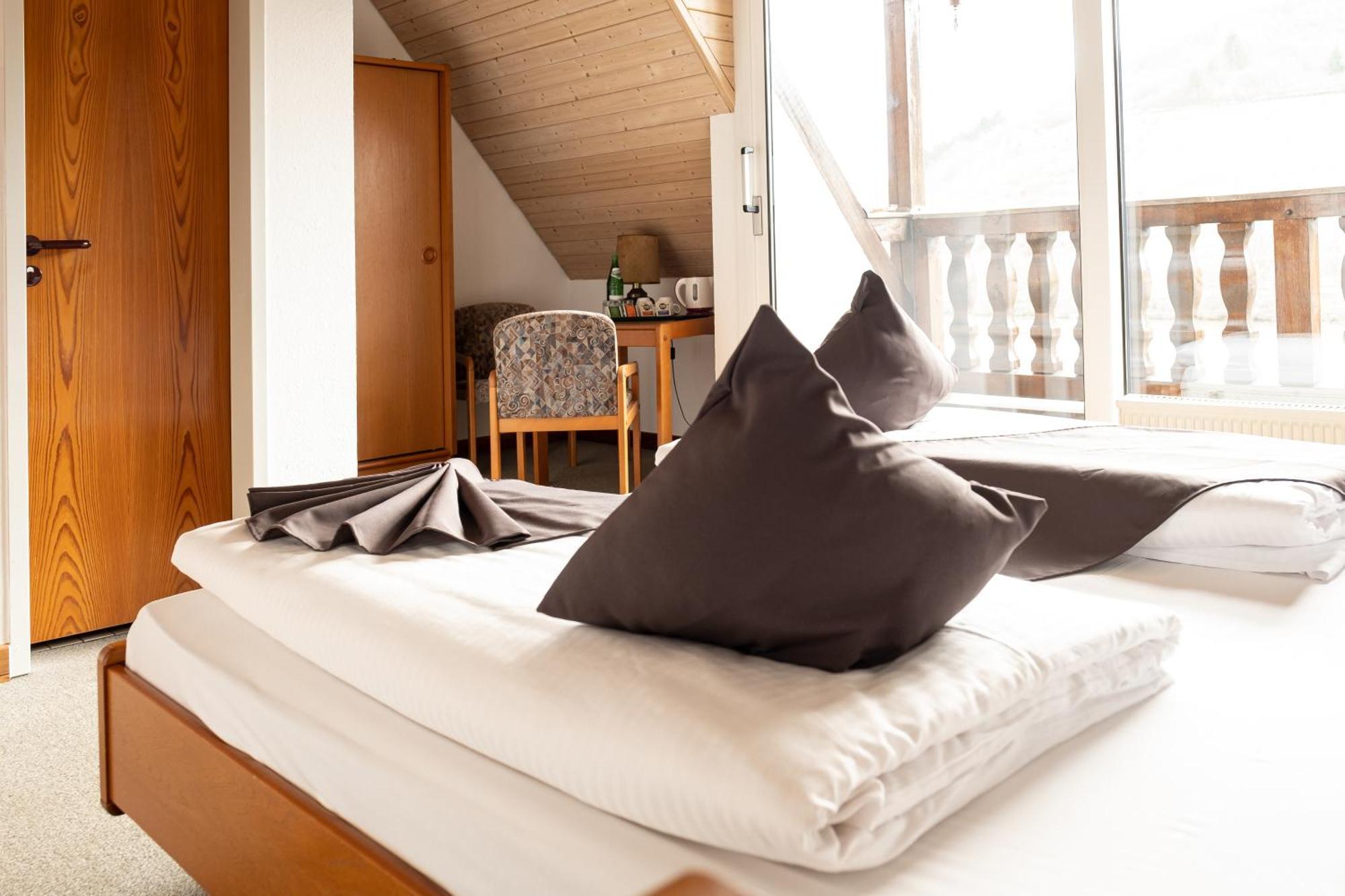 Mike'S Mosel Lodge Трейс-Карден Екстериор снимка
