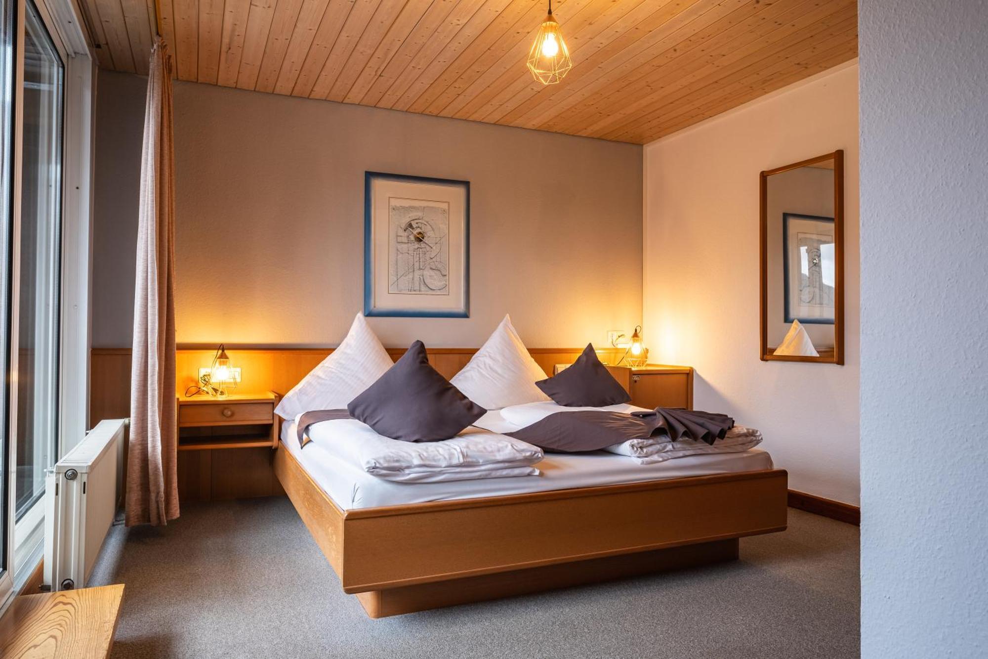 Mike'S Mosel Lodge Трейс-Карден Екстериор снимка